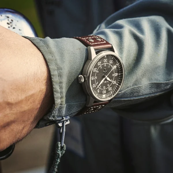 Fawler Apollo | Montre Aviateur En Acier Inoxydable Couleur Noir Et Argent comparez les prix 3