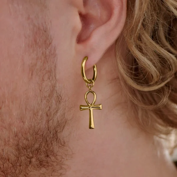 à prix d'occasion Lucleon Boucle D’oreille En Titane Doré Avec Pendentif Ankh 6