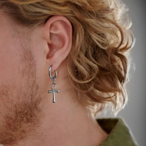 à prix d'occasion Lucleon Boucle D’oreille En Acier Argenté Avec Pendentif Ankh 3