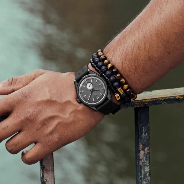 mode pas chere Arkai Mond | Montre Meteorite En Acier Inoxydable Noir – Série Limitée 6